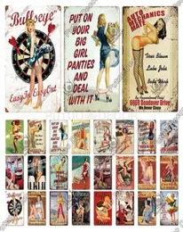 2022 Sexiga flickor Vintage Metal Sign järnmålning Plack Ladys affisch Pin Up Girl Tin Signs Living Room Wall Decor Bar Pub Club Man3844461
