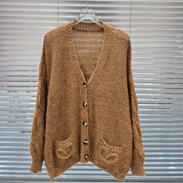 Cardigan de suéter Hollow Designer de luxo, veja através de tees de malha tops letras sobra