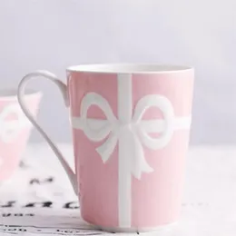 Taza con lazo en relieve, taza y taza de porcelana de hueso de Color azul y rosa, tazas de café de porcelana blanca de 350ml, regalo de cumpleaños y boda 278L
