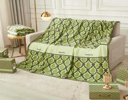 Cobertores de flora verde moda letras estampadas tapete xales retrô cobertor de viagem de secagem rápida personalizado macio lã lazer cobertor5420900