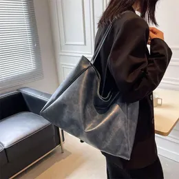 Sacs de soirée Sac à bandoulière en cuir souple pour femmes rétro décontracté portable seau fourre-tout femme grande capacité