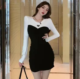women dress designer dresses womens fashion triangle logo slimming Dress simple temperament black white splicing long skirt