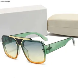 2022 Fashion Luxurys مصممين بالجملة امرأة 8687 مصمم نظارات شمسية للرجال النسائي العلامة التجارية