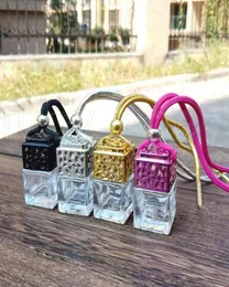 Cube Hollow Car Perfume Bottle Resterview Ornament Hanging Air Air Essential Offuser Diffuser Spragrance Frant Glass Bottle Pendan4294854