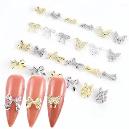Decoraciones de arte de uñas, 10 Uds., dijes de mariposa de aleación, pajarita 3D, joyería de lujo, accesorios de Metal hueco a granel dorado/plateado