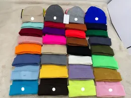 LU Winter Warm Woolen Hat For Women and Men Universal Fashion Sport Cap