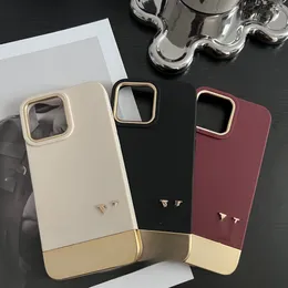 Capa de telefone luxuosa e elegante com letras de metal para iPhone 15Pro Max 15Pro 13 Pro 12 14 ProMax 11 xr xsmax 8plus elegante capa de telefone de duas cores