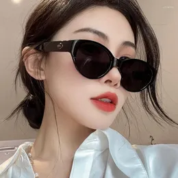 Solglasögon Fashion Cat's Eye Retro Oval Women Vintage Punk Rectangle Sun Glasses Brand Designer Eyewear Shades Gafas de Sol