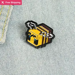 디자이너 꿀벌 에나멜 브로치 패션 기계적 감각 내 도메인 크리에이티브 게임 금속 배지 드립 옷깃 핀 펑크 보석 선물