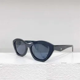 Sunglasses P's sunglasses female fashion style Instagram internet celebrity same personalized cat eye sunglasses PRA02S CJX4