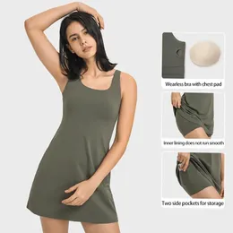 Vestidos Lu99 Falso Twopaí -ede Anti -brilho Vestido de tênis com a pele forçada amigável, alta elasticidade, sutiã confortável, esportes, ioga ao ar livre