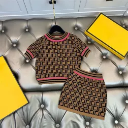 Ubrania dla dzieci designerskie spódnica i koszulka o szyi dziecięce ubrania dla dzieci dres dressit pełny litera letnia strój dzieci