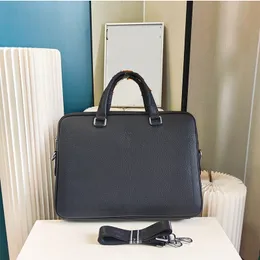Klassisk designer Men's Shoulder Bag Black Brown Leather Handbag Luxury Business Men's Computer Bag Crossbody Bag With Dust Bag Portfölj Size 39cm