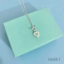 S925 Sterling Silver Silver Women's Blue Heart Necklace Lettera Love Pendant Simple and Needle Buckle Love Clavicle Chain PqFy