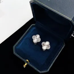 S925 orecchini in argento sterling amore trifoglio designer per le donne marchio di lusso fiore carino OL fidanzamento elegante fascino orecchini anelli orecchino regalo di compleanno gioielli