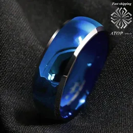 Anel de tungstênio masculino de 8 mm azul abobadado com bordas de prata bobos anéis de casamento y19052201270t