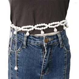 Cinture eleganti decorazioni per pantaloni jeans perlinea sottile perla a catena femminile da donna.