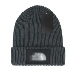 Designer Hut Winter warm warm Beanie gestrickt warmer Brief Mode Luxus Unisex Temperament Vielseitige Hüte Schwarz Wolldeckel Design Dust Bag Weihnachtsgeschenk Sehr schöner Feinhut