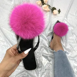 Флопы пушистые шлепанцы обувь для женщин 2021 Летние роскошные тапочки лиса мех мех женские слайды в помещении женские туфли хрустальные черные слайды