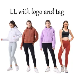 Kadın tüplü yarım zip kapüşonlu tasarımcı tozluk yoga sweatshirt kadınlar için işlemeli etiketi tanımlar.