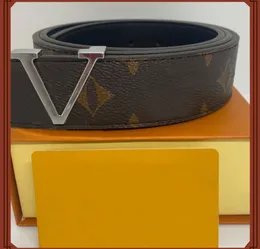 Fashion Men Designer Belt Belt Womens Mens Luxury Cinture Lettera Casual Fuckle Smooth 20 Colori Larghezza 3,8 cm F68688