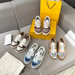 Tasarımcı Match Sneaker kompakt sıradan ayakkabılar fd moda düz platform kadın süet alçak üst lüks kauçuk taban küçük canavar vintage ekleme mens bayan kapsül ayakkabı