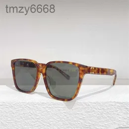 Designer w Sunglasses Fashion Luxury Brand for Men and Women High Quality Street New Man Ow Box Net Red Same Flat Lens Woman E504