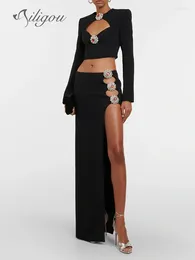 Two Piece Dress Ailigou 2024 Women's High Quality Sexy Hollow Luxury Diamond Bead Long Sleeved Short Top Skirt Black Bandage Set