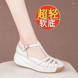 Sandals 2023 Summer PU Leather Baotou Flat Bottom Women's Shoes Roman Comfortable Soft Sole Mid Heel Round Toe Shallow Mouth