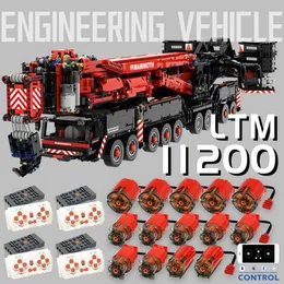 Block 2024 Nyaste Liebherr LTM11200 Mobil Crane Model Remote Control Moc Building Block Toys Bricks Kit Boy Christmas Giftl231222