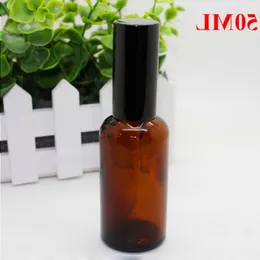 Tjock 50 ml Amber Glass Spray Bottles Wholesale Essential Oils Glass Bottle With Black Pump Sprayer Gold Cap för kosmetik parfym Make QSNT