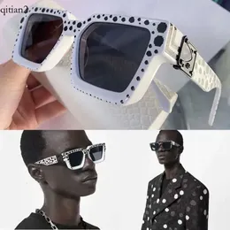 23 mężczyzn Modne okulary klasyczne okulary przeciwsłoneczne Kobiety unisex bez krawędzi rzeźbiony yk 1Millionaires Infinity Dots Designer Polaryzowany UV400