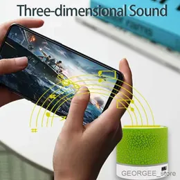 Altoparlanti portatili Nuovo mini auto portatile audio abbagliante crack LED Wireless Bluetooth 5.1 Scheda altoparlante subwoofer per altoparlanti per telefoni cellulari
