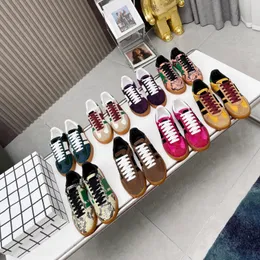 OG Sıradan Ayakkabı Adimatik Gazelle Bold kapalı platform Spor Sneaker Campus 00s Bulut Beyaz Çekirdek Siyah Sakız Düşük Üst Süet Deri Eğitmenler Vegan Çıngırak Dış Mekan Düz Ayakkabıları