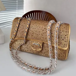 Berühmte Markendesignerinnen Frauen modische Crossbody -Taschen luxuriöser Flash Diamond Paris 9A Umhängetasche Neue Kapazität Achselhöhle Ladies Messenger Bag Hochqualität