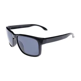 كلاسيكي تصميم مربع مربع شماس الرجال الرياضة الرياضة UV400 نظارات شمسية في الهواء الطلق نمط الحياة عالية الجودة Lunettes Gafas H1O3 مع Cas252d الصلب