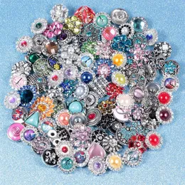 Hela 50st Lot Mixed Metal 18mm Snap Button Jewelry Metal Rhinestone Snap Button Charms för DIY Jewelry274L