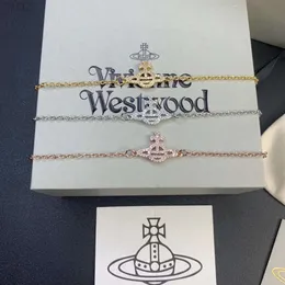 Designer Viviene Westwoods Viviennewestwood live hög version av kejsarinnan Dowager Xis fulla diamant ihåligt Saturn -armband kvinnlig nischdesign Feel Armband