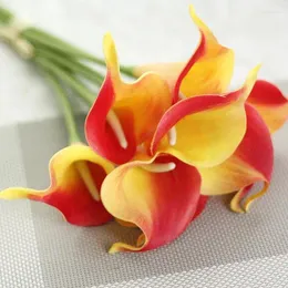 Dekorativa blommor 15 st konstgjorda pu calla lily brud bröllop bukett huvud latex blommor dekoration