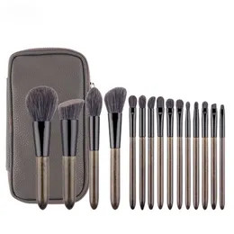 Set di pennelli per trucco grigio non venduto a caldo, peli in fibra super morbida, strumento di bellezza portatile professionale GG