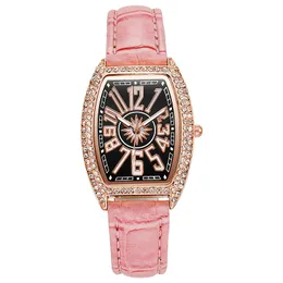 Ny Belt Watch for Women Diamond Wine Cask Type Stor figur Facetterad klocka