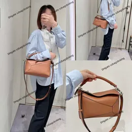 최고의 디자이너 가방 여성의 One Shoulder Handbag 패션 New Cowhide Patchwork 토트 백 핸드 헬드 진짜 가죽 고용량 크로스 바디 지오메트리 백