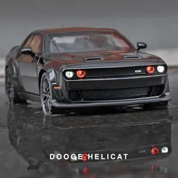 Electric/RC Car 1 32 Dodge Challenger Hellcat Redeye Alloy Muscle Car Model Sound and Light Children's Toy Collectibles Birthday giftL231223