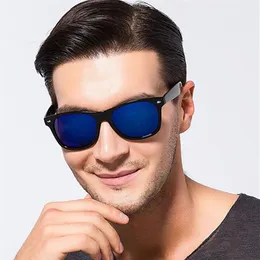 Square Frame Solglasögon för kvinnor män 52 mm stilig designer som kör solglasögon utomhus UV400 -nyanser med fall201v