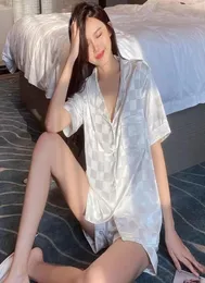 Ice Silk Pyjama Set Women Sleepwears Summer Thin Sweet Home Service Twopiece Sle Sleepe Two Piece1648079