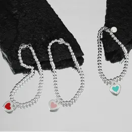 S925 Sterling Silver Love Love Designer Bracelet Banglet Jewelry جميل القلوب الحمراء الوردي الأزرق 4 مم حبات التنس سحر الأساور الأنيقة للنساء الفتيات