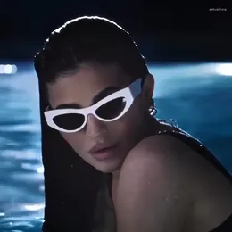 Okulary przeciwsłoneczne 2024 Urocze i seksowne małe kocie oko dla kobiet projektantki marki mody retro oculos