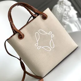 10A مصمم مصمم فاخر حقيبة Amazona Mini المنسوجة تستخدم في هذا الحجم الصغير باستخدام حقيبة Cowbody Crossbody جلد البقر 22*9*19.5 سم