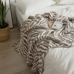 Blankets Thickened Nordic Fleece Bedroom Living Room Throw Knitted Zebra Pattern Blanket Sofa Cover Office Air Condition Nap Tapestry