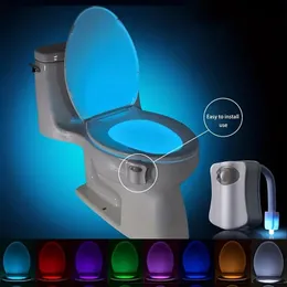 Sensor de movimento da luz da luz da noite de 1pc, luz do vaso sanitário de 8 cores, luz noturna LED para decoração do banheiro, acessórios para o banheiro